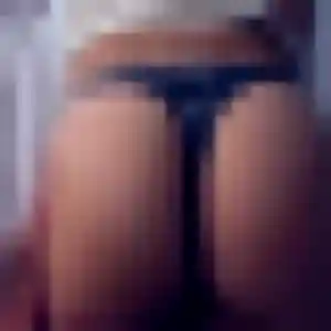Photo perso de Josephine, 22 ans à Saint-André-les-Alpes - plan discret