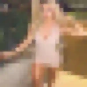 Contacte Anne, 34 ans à Saint-Antoine-de-Breuilh en t'inscrivant