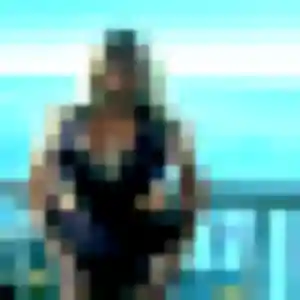 Bertille, 25 ans, en ligne à Saint-Antoine-de-Breuilh pour une rencontre coquine