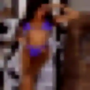 Charmante Honorine, 30 ans à Saint Antoine l'Abbaye - la contacter