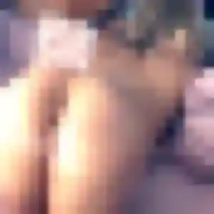 Geraldine, femme de 22 ans propose plan cul à Saint-Antoine-la-Forêt