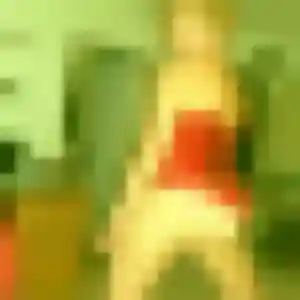 plan cul à Saint-Aubin-de-Blaye : profil de Laura, 23 ans - accès libre