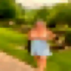 Jolie Ursula, 32 ans à Saint-Aubin-des-Ormeaux - voir sa photo