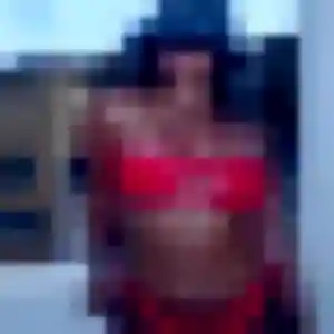 Geraldine, 39 ans, disponible à Saint-Aunès pour une rencontre coquine