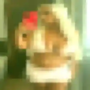 Eden, 26 ans, dispo pour plan cul à Saint-Avaugourd-des-Landes