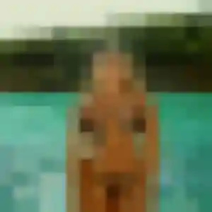 Rencontre Sarah-Lou, 34 ans à Saint-Bonnet-sur-Gironde en privé