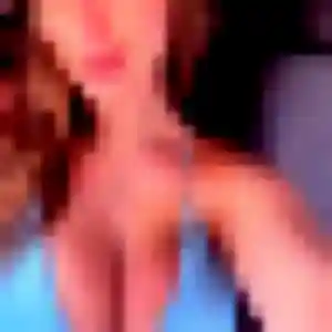 Alicia (22 ans) à Saint-Brieuc propose une rencontre maintenant