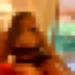 Quitterie, 40 ans, dispo pour plan cul à Saint-Christophe-de-Double