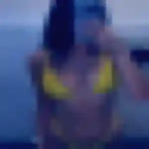 Monique, 27 ans, en ligne à Saint-Claude pour une rencontre coquine