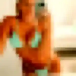 Pauline, 23 ans, dispo pour plan cul à Saint-Clément-les-Places