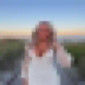 Photo de Viviane à Saint-Colomban (38 ans) - plan cul sans inscription