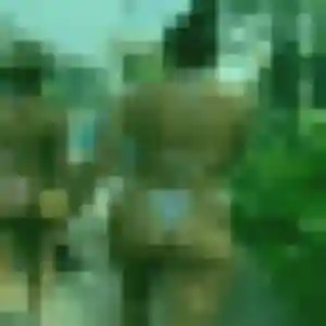 Simone, fille de 32 ans veut plan cul à Saint-Denis-de-l'Hôtel