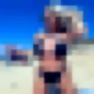 Celine de Saint-Denis-de-Pile, 25 ans - plan cul en toute liberté