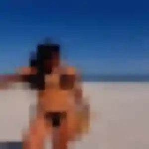 Rencontre Tessa, 42 ans à Saint-Denis-de-Pile en privé