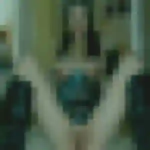 plan cul à Saint-Denis-sur-Loire : profil de Olympe, 27 ans - inscription gratuite