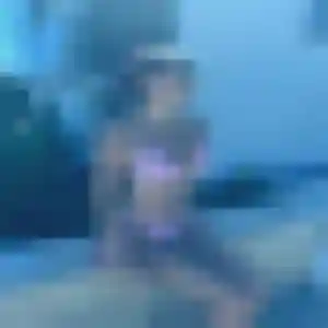 Chloe, 22 ans, veut un plan cul à Saint-Denis-sur-Scie