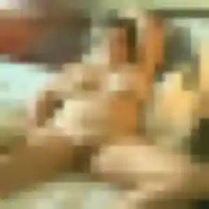 Yvonne, 28 ans, disponible à Saint-Dyé-sur-Loire pour un plan cul