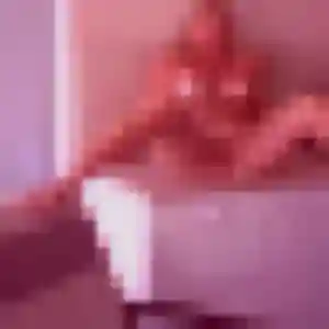 Stephanie, fille de 24 ans propose plan cul à Saint-Éloy-de-Gy