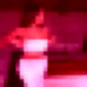 Marie-Laure, 33 ans, dispo pour plan cul à Saint-Étienne-au-Temple