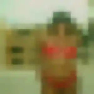 Découvre Candice, 22 ans à Saint-Étienne-de-Tinée en privé
