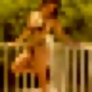 Sexy Alexandra, 22 ans à Saint-Étienne-la-Varenne - découvrir son profil