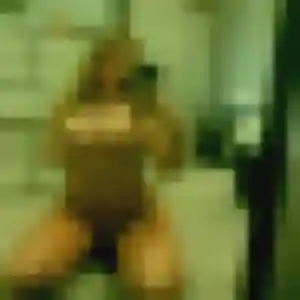 Fanny, 26 ans, en ligne à Saint-Florent-sur-Auzonnet pour une rencontre coquine