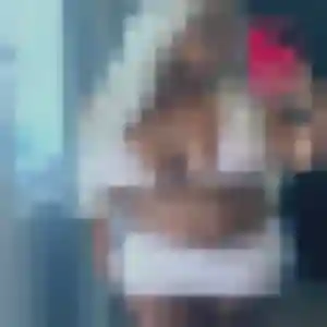 plan cul à Saint-Flour : photo de Simone, 35 ans - accès libre