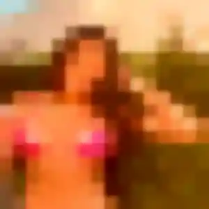 Alicia, 32 ans, dispo pour plan cul à Saint-Forgeux-Lespinasse