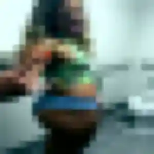 Lea, femme de 36 ans cherche plan cul à Saint-Genis-d'Hiersac