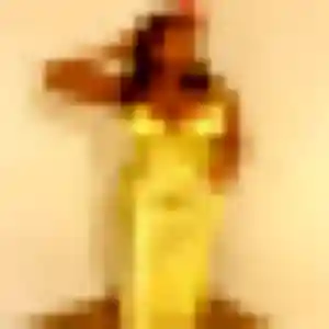 plan cul à Saint-Georges-de-Commiers : profil de Lola, 22 ans - sans engagement