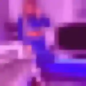 Elsa, 35 ans, connectée à Saint-Georges-sur-Allier pour une rencontre coquine