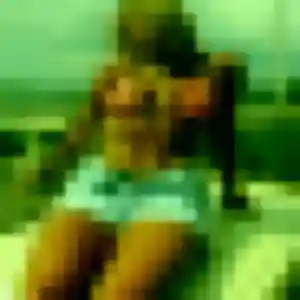 Martine (40 ans) à Saint-Germain-du-Salembre cherche un plan cul ce soir