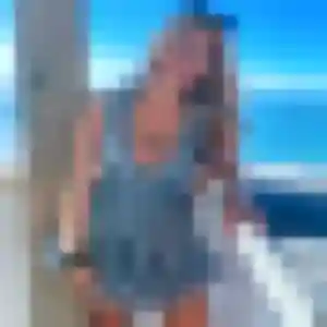Geraldine, 37 ans, connectée à Saint-Germer-de-Fly pour une rencontre coquine