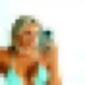 Albane, 25 ans, dispo pour plan cul à Saint-Gilles