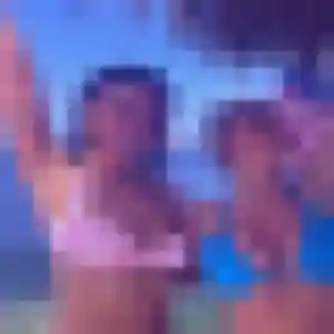 Sexy Xenia, 27 ans à Saint-Girons-d'Aiguevives - la contacter