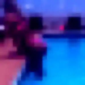 Rejoins Eleonore, 34 ans à Saint-Hernin gratuitement