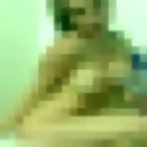 Découvre Chloe, 32 ans à Saint-Hilaire en privé