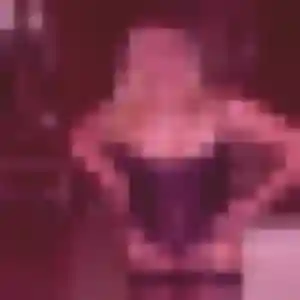 Photo de Sarah-Lou à Saint-Hilaire-de-la-Côte (31 ans) - plan cul discret