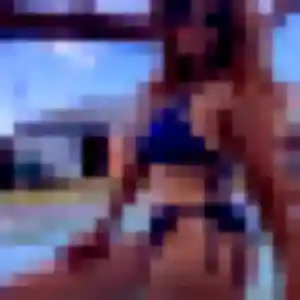 Photo sexy de Zelie, 33 ans à Saint-Igny-de-Roche - rencontre coquine