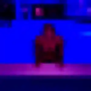 Madeleine (37 ans) à Saint-Jacques-de-la-Lande cherche un plan cul aujourd'hui