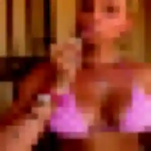 plan cul à Saint-Jean-de-Beugné : profil de Maiwenn, 24 ans - accès libre