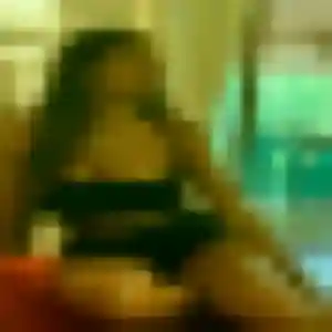 Ursule (23 ans) à Saint-Jean-de-Gonville cherche une rencontre ce soir