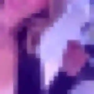 plan cul à Saint-Jean-le-Vieux : photo de Laura, 23 ans - accès libre