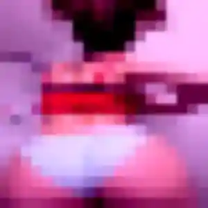 Violette, 25 ans, connectée à Saint-Josse pour un plan cul
