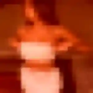 Photo perso de Lucie, 26 ans à Saint-Julien-de-Peyrolas - plan discret