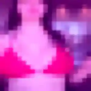 Profil de Roxane à Saint-Julien-sur-Sarthe (43 ans) - plan cul gratuit