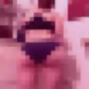 Photo de Valerie à Saint-Just-d'Ardèche (23 ans) - plan cul sans inscription