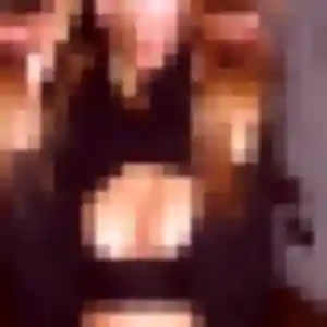 plan cul à Saint-Laurent-des-Arbres : profil de Lea, 33 ans - inscription gratuite