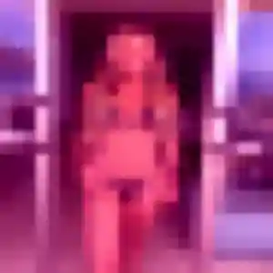 Belle Thais, 27 ans à Saint-Laurent-des-Hommes - la contacter