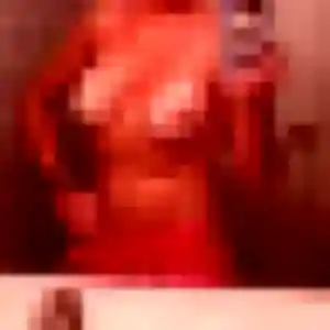 Clemence, 42 ans, cherche un plan cul à Saint-Laurent-la-Vernède